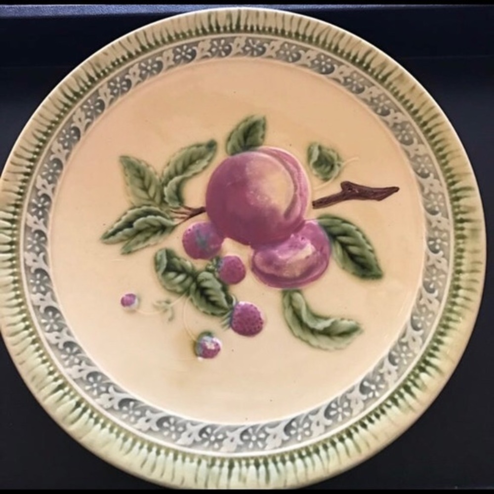 Majorca Pottery, Antique, 8 in plate, Zell Pottery